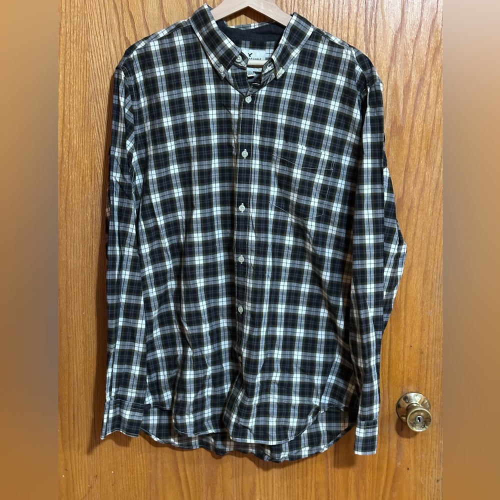 American Eagle NWT seriously soft classic fit‎ mens XL button down